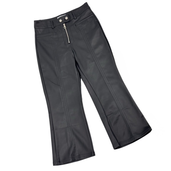 AmyLynn Nelly Faux Leather Kick Flare Crop Pants Size Medium - Picture 2 of 6